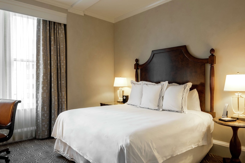 One King Bed, Non-Smoking
