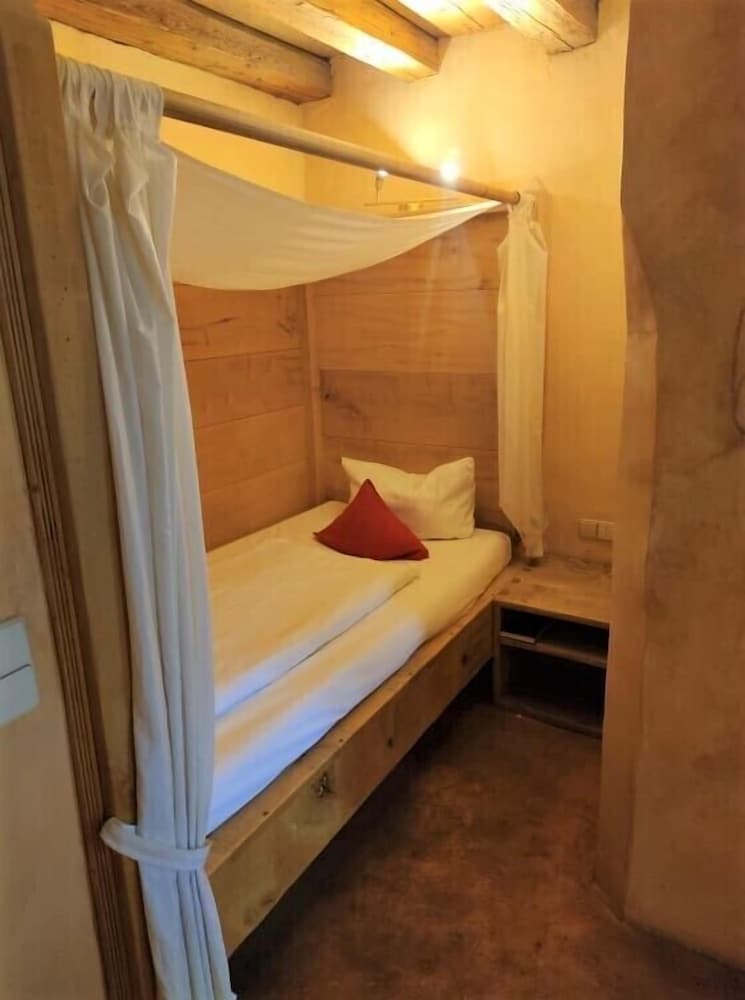 Deluxe Single Room photo 2