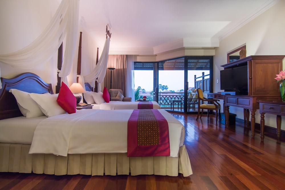 Double Room, Garden View - Free airport transfer photo 2
