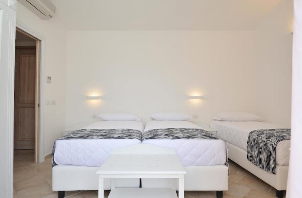 Classic Triple Room photo 3