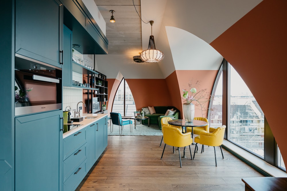 Penthouse, 1 King Bed, River View