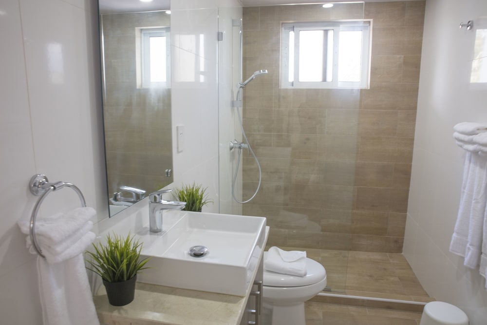 Deluxe Apartment, 2 Bedrooms, Garden View photo 3