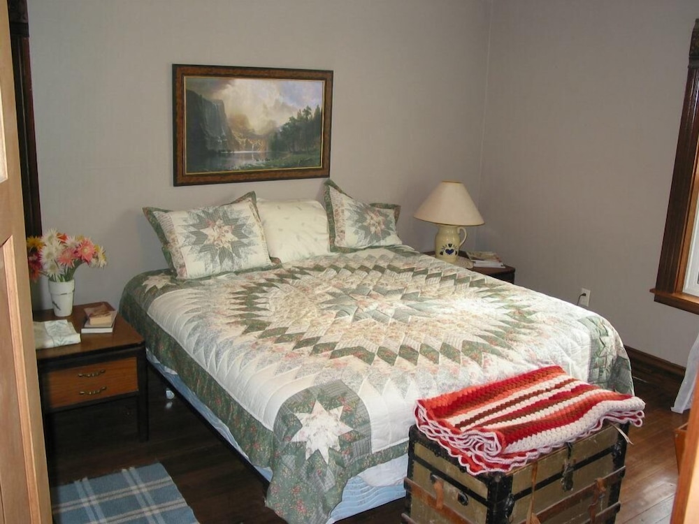 Prairie view room Leavitt House - Accessible, Valley view, Non Smoking photo 1