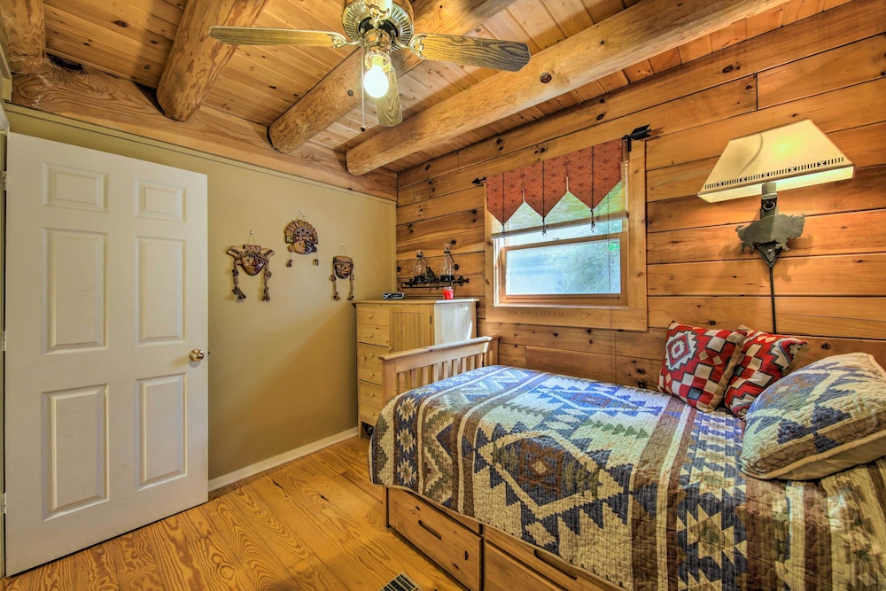 House (2 Bedrooms) photo 1