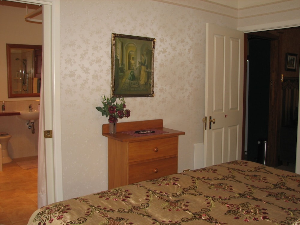 Standard Room, Accessible, Ensuite photo 1