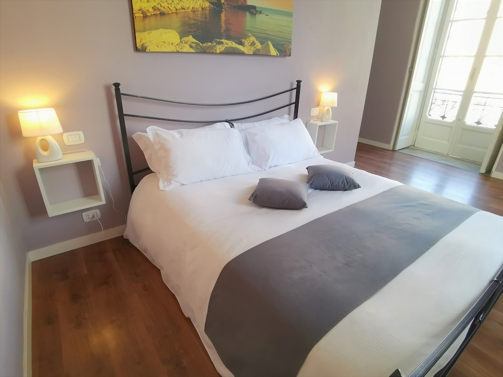Suite photo 1