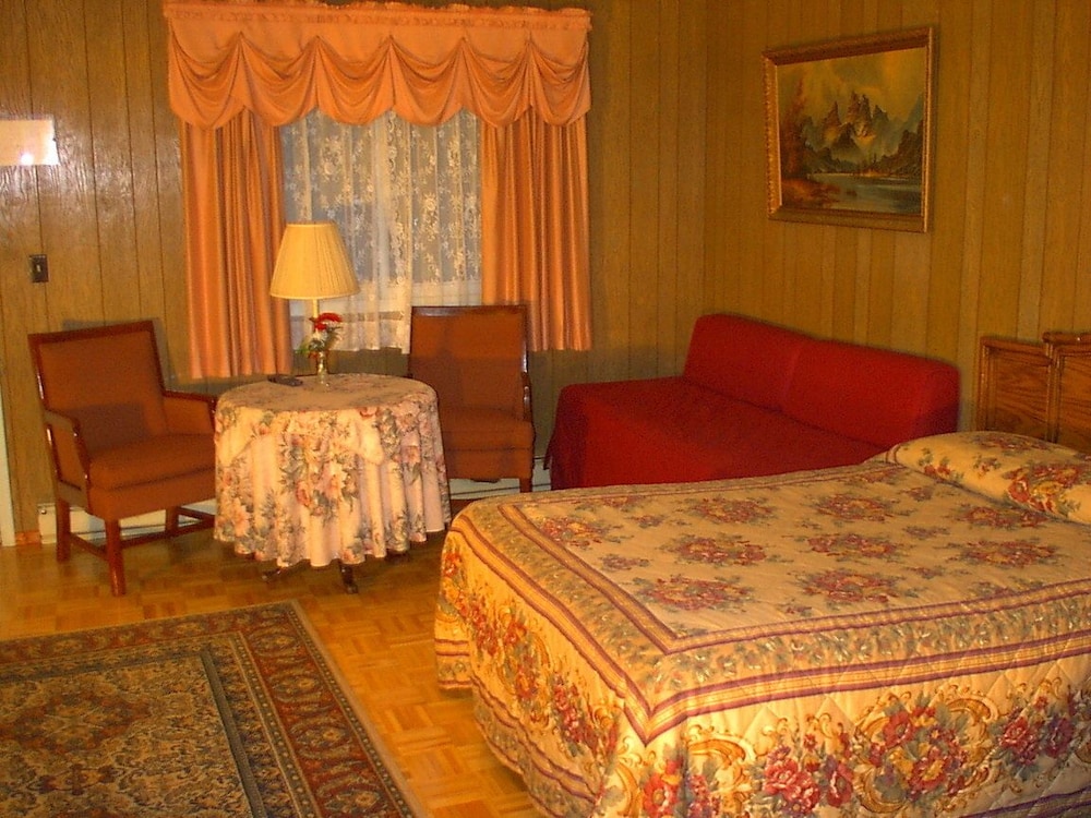 Premier Room, 2 Double Beds, Sofa photo 1