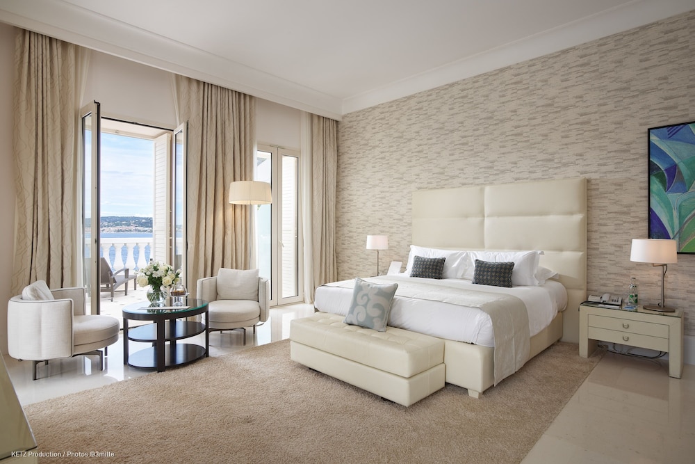 Superior Junior Suite