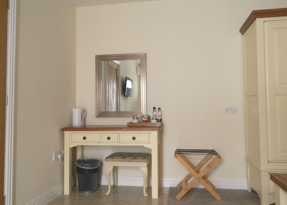 Superior Twin Room photo 2