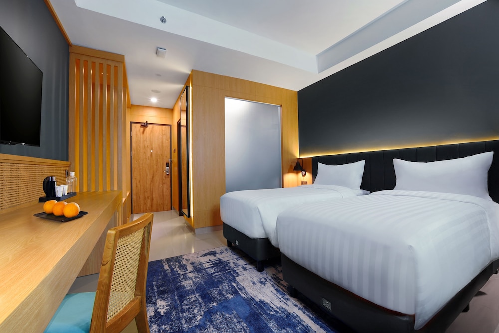Deluxe Room - Photo 2