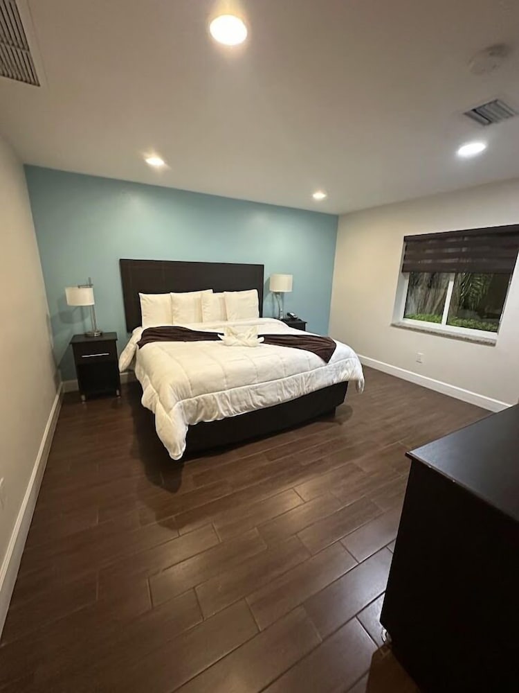 Traditional Room photo 2