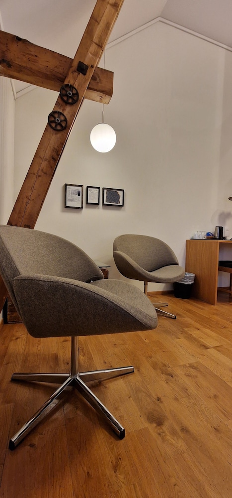 Double Room (in the Historic Wool Factory) - Photo 8