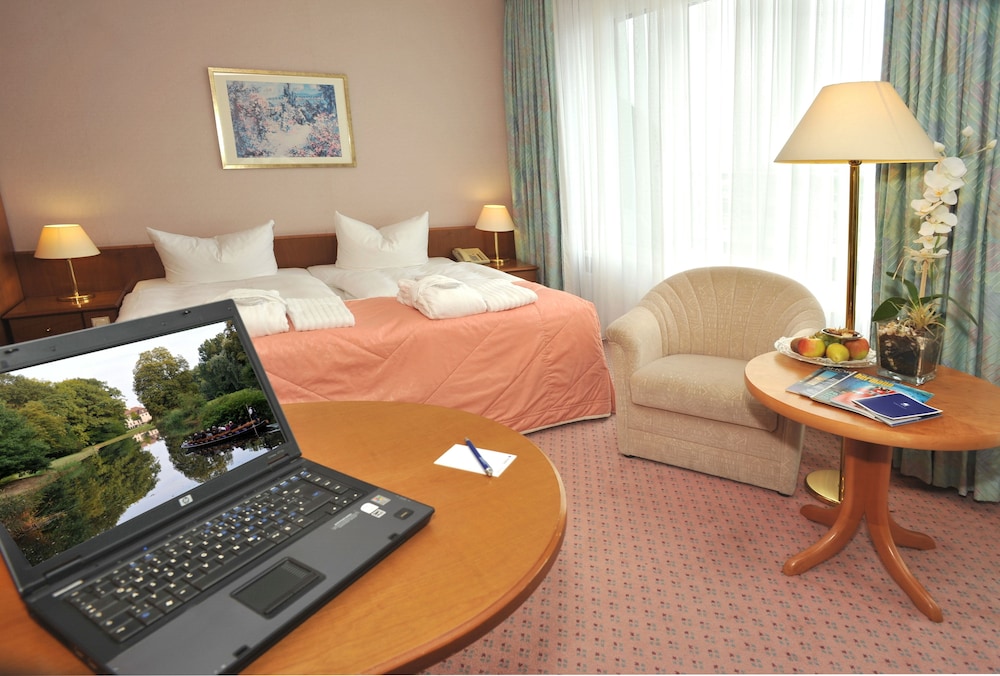 Executive Room - Photo 2