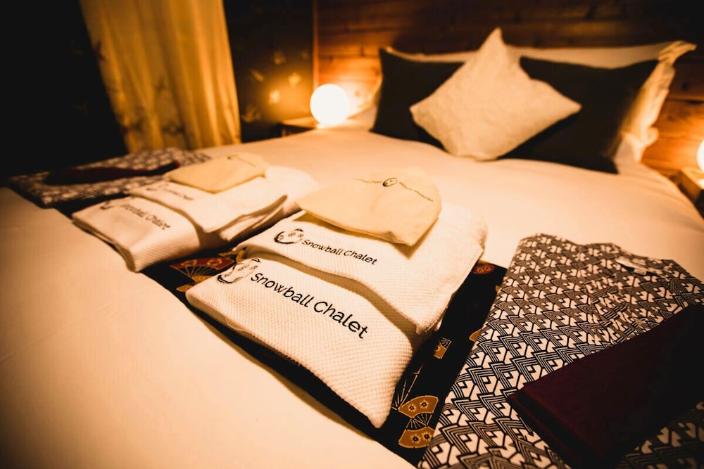 Standard Room, Shared Bathroom