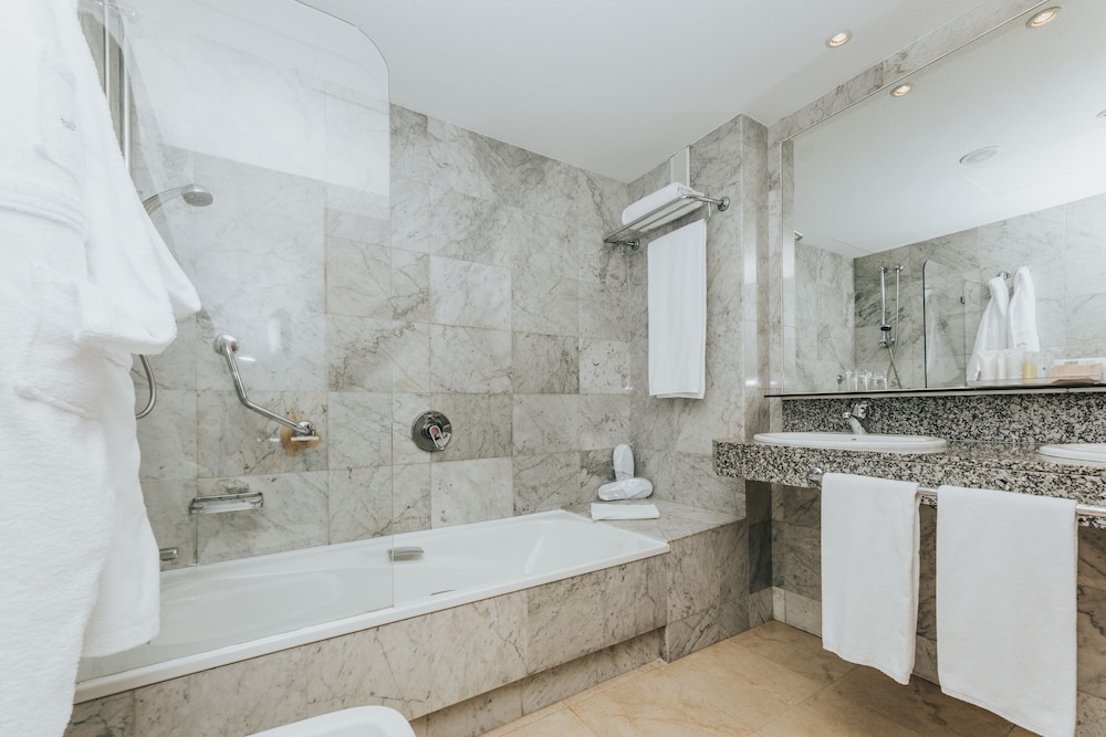 Superior Double Room, Private Pool (2 adults and 1 child) - Photo 5