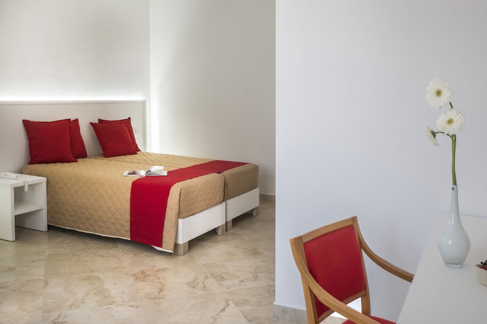 Deluxe Double Room photo 2