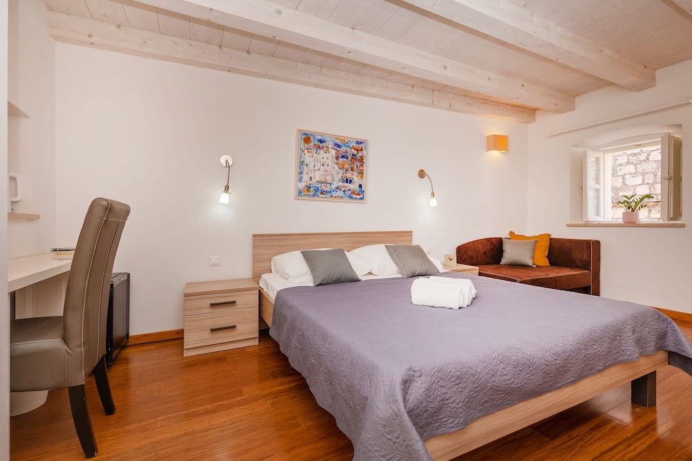 City Double Room