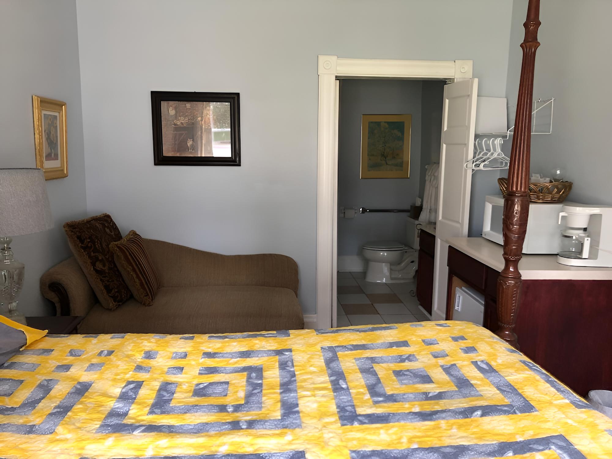 Superior Double Room, Accessible, Ensuite (Parlor Room)