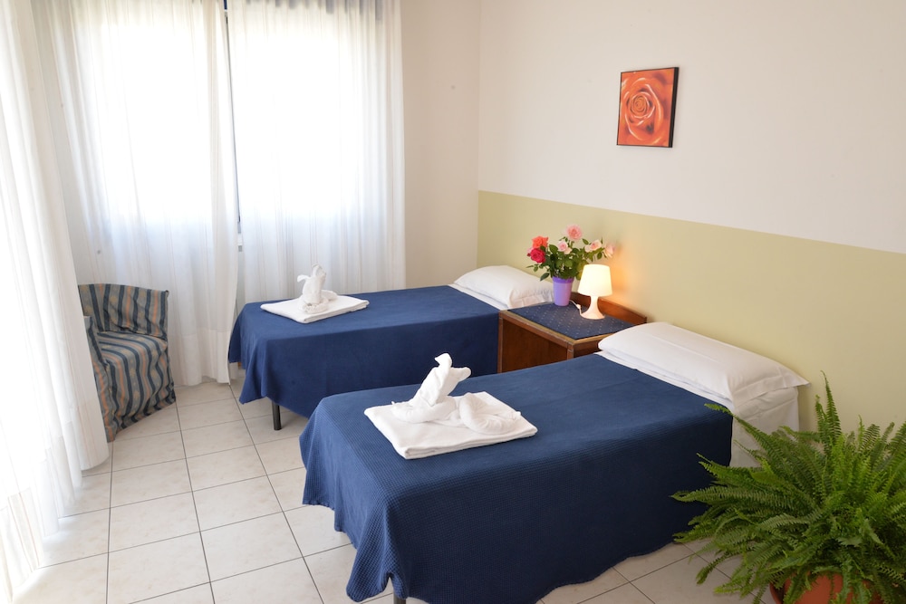 Apartment, 1 Bedroom, Smoking, Balcony