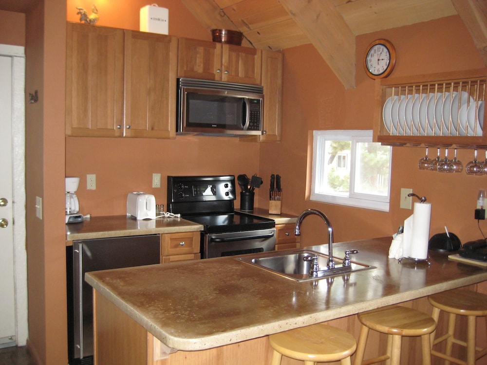 Studio (+ Loft) photo 2