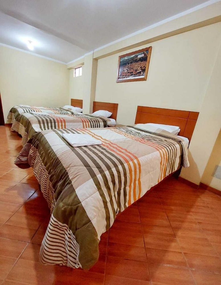 Basic Triple Room photo 1