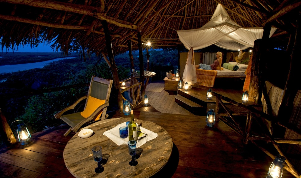 Suite, 1 Bedroom, Ensuite, River View photo 3