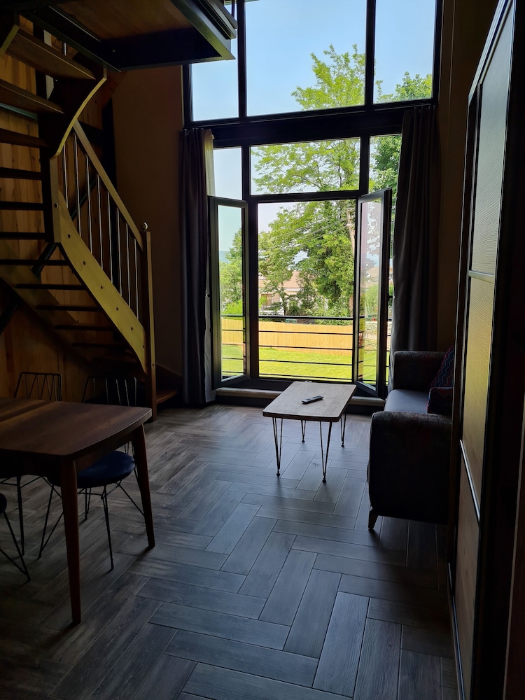 Elite Loft