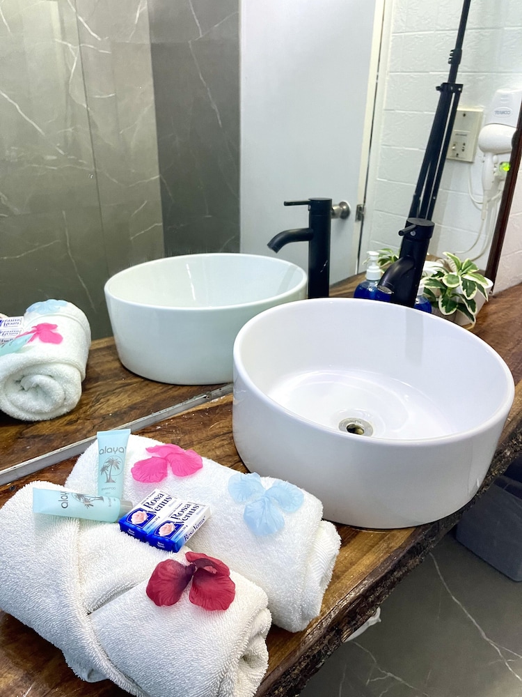 Luxury Room, 1 King Bed