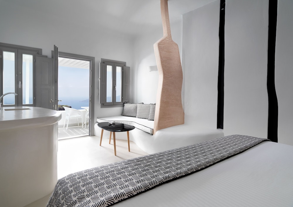 Suite, Sea View (outdoor Jetted Tub) - Photo 7