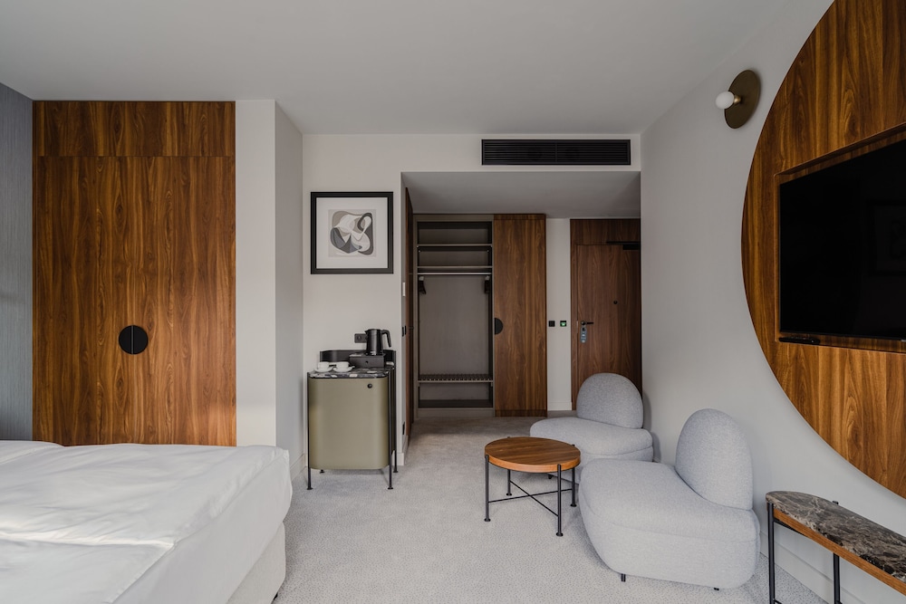 Junior Suite - Photo 9