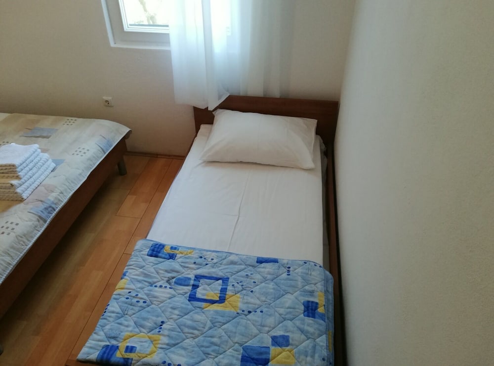 Apartment (Marijan - sea view - A2(3+2))