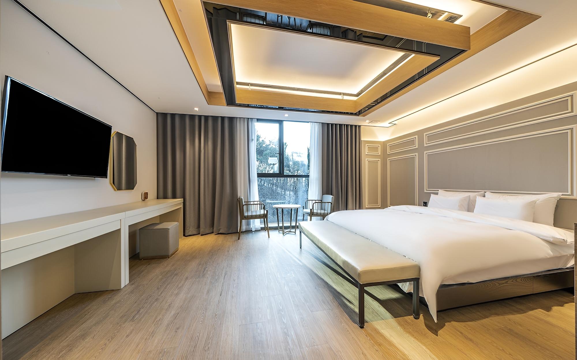 Room (VIP) photo 1