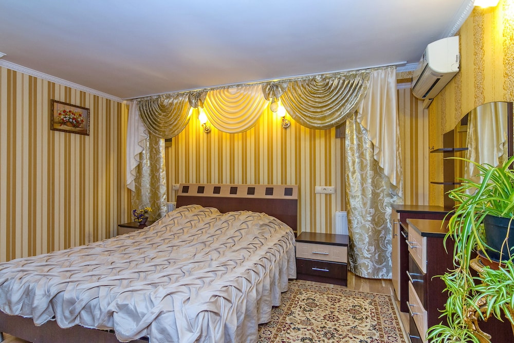 Economy Single Room, 1 Bedroom, Private Bathroom, Garden Area