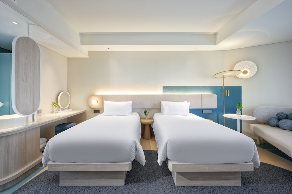 Superior Twin Room, Ocean View - Photo 6