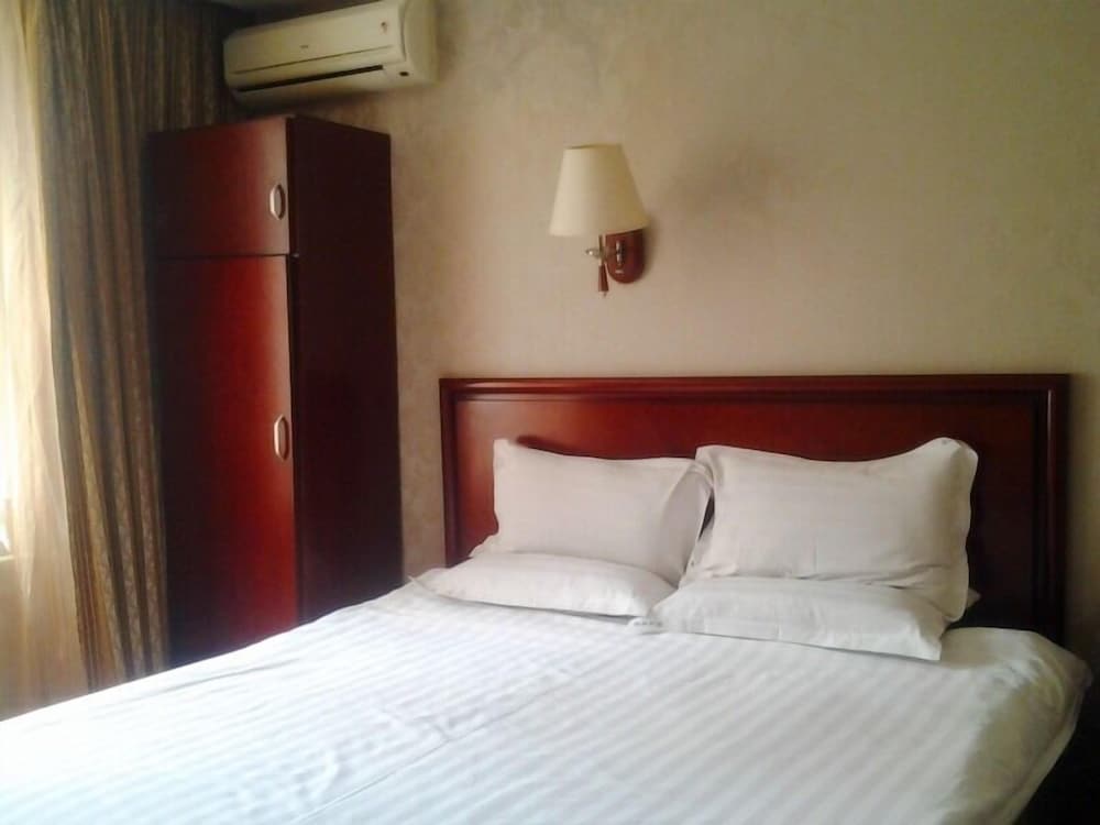 Single Room photo 3
