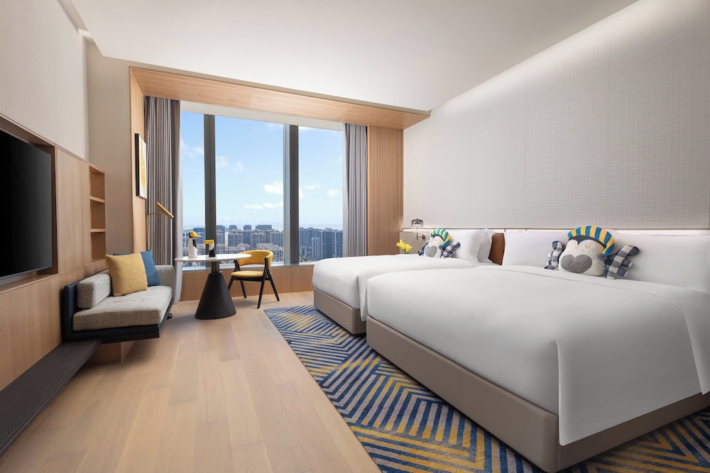 Standard Room, 1 King Bed photo 3