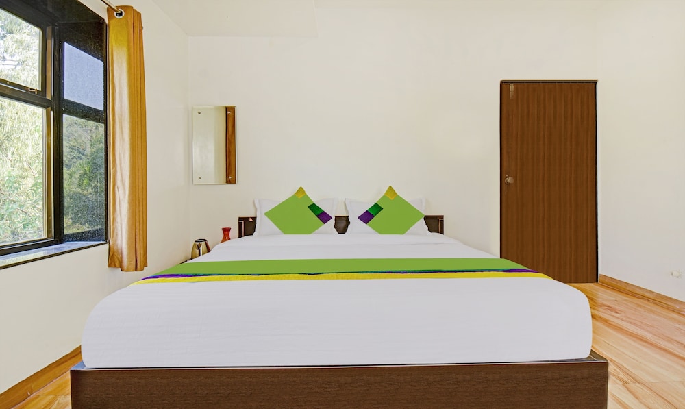 Deluxe Room - Photo 8
