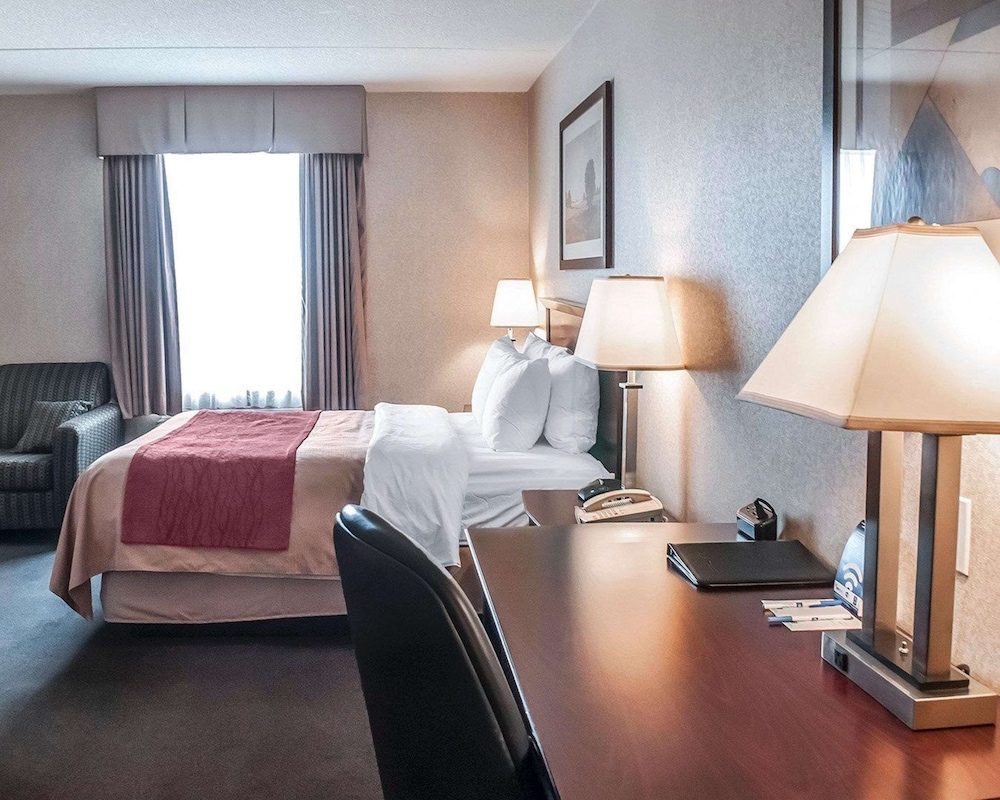 Suite, 1 Double Bed, Non Smoking - Photo 4