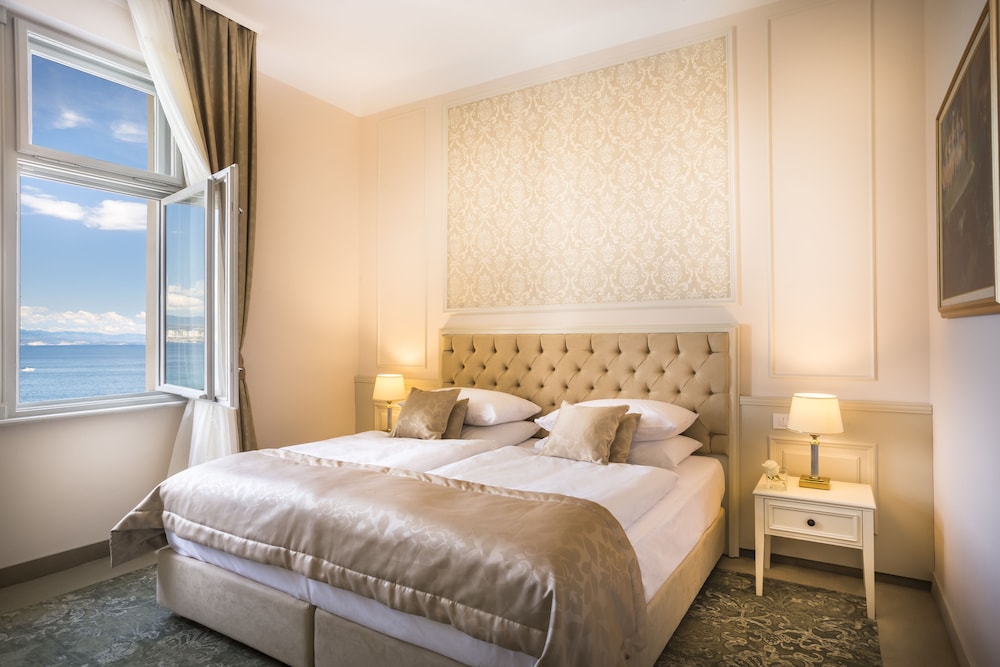Superior Double Room, Sea View - Photo 6