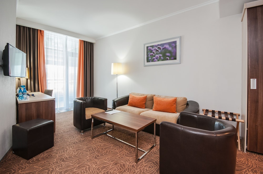 Suite photo 1