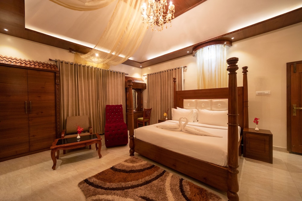Honeymoon Suite