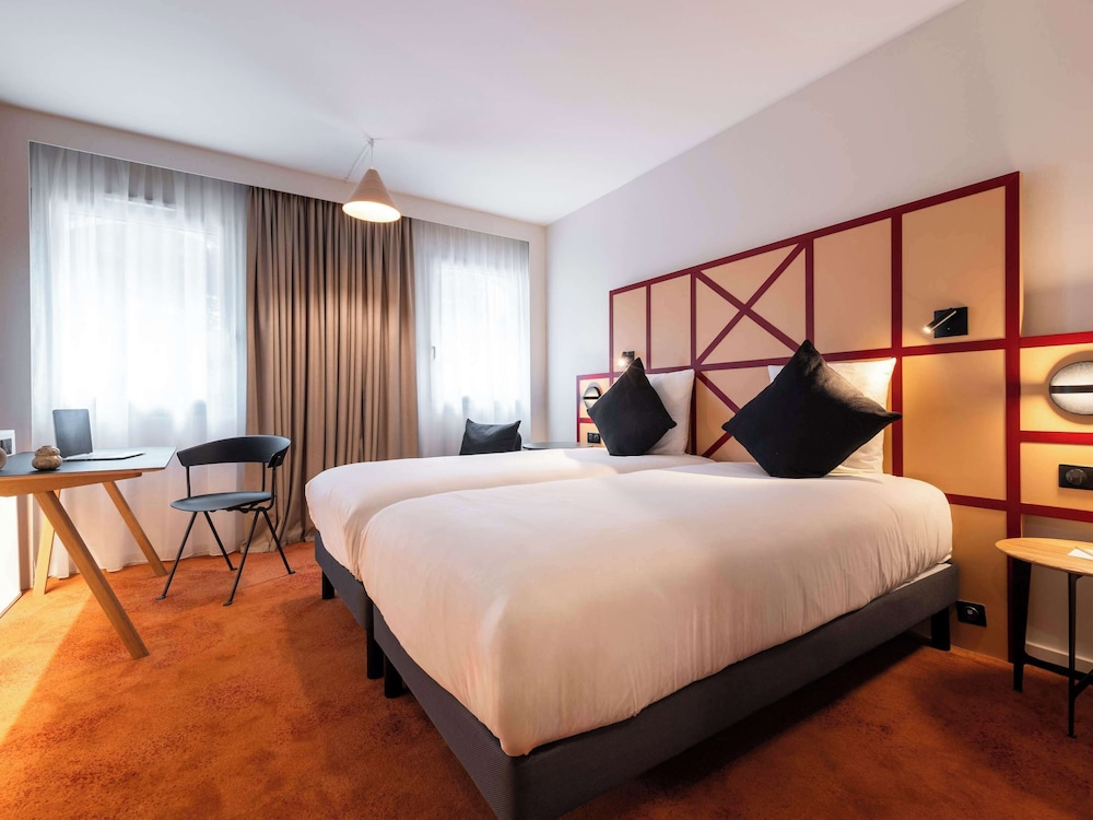 Classic Room, 2 Twin Beds - Photo 1