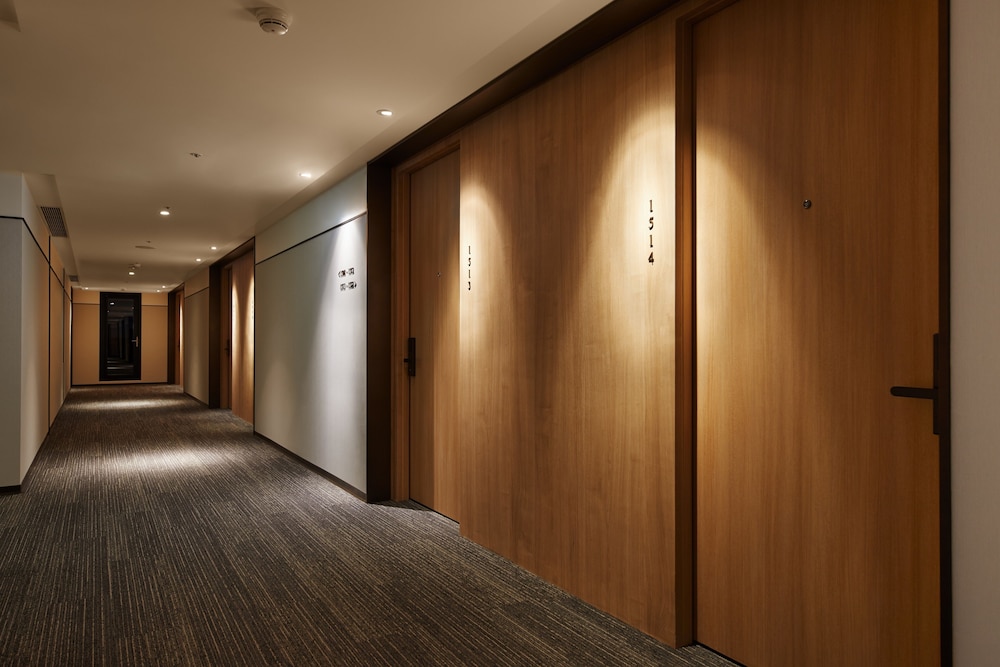 Connecting Room (Consists of 2 Deluxe Twin) photo 3