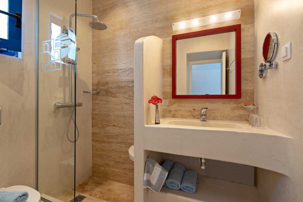 Standard Room - Photo 7