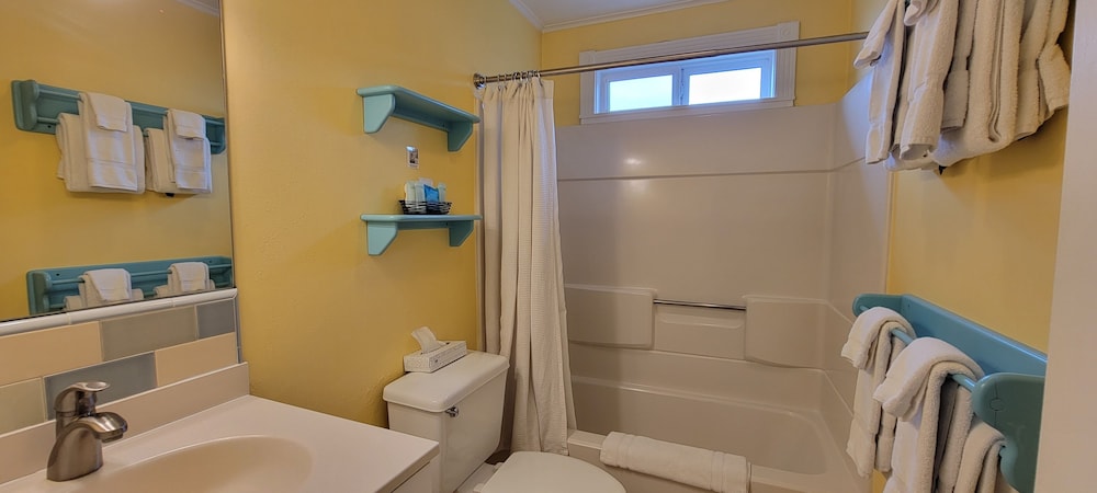 Haystack Suite – Upstairs Ocean Front View photo 2