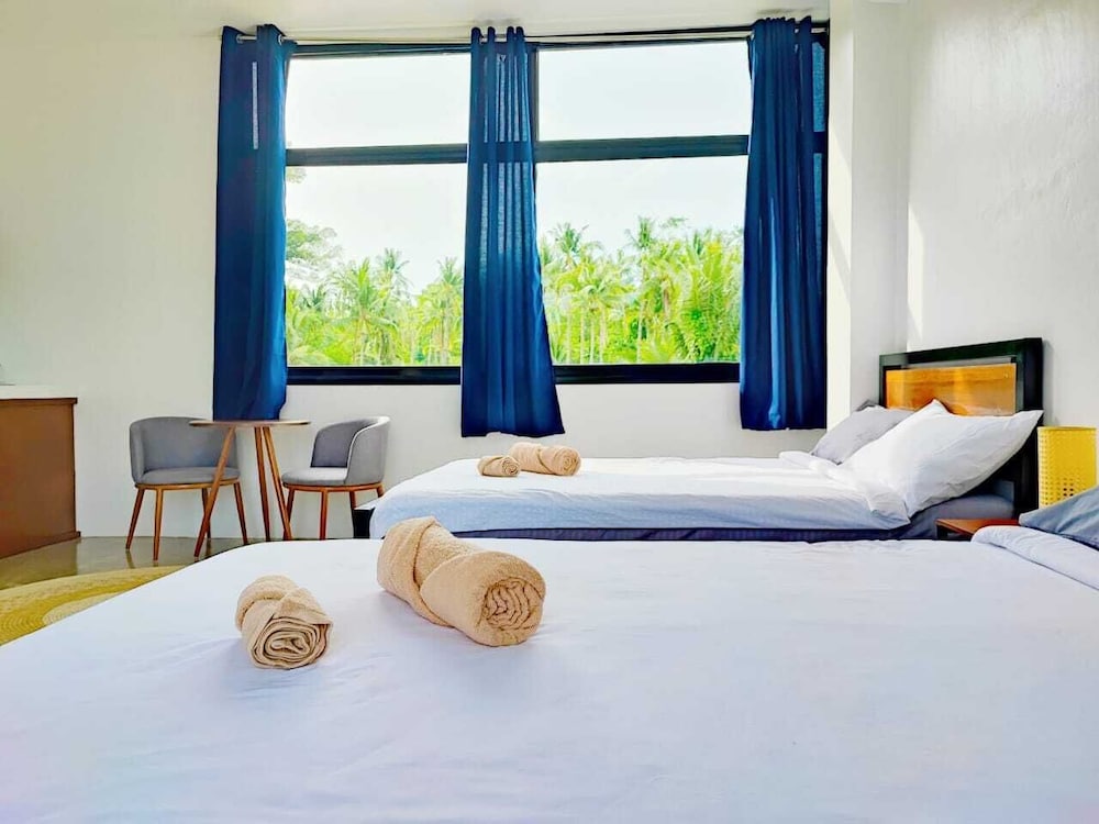 Family Studio Suite, 2 Double Beds photo 2