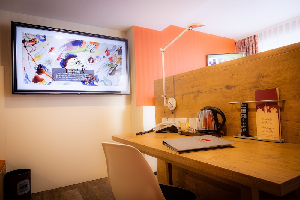 Family Quadruple Room - Photo 13