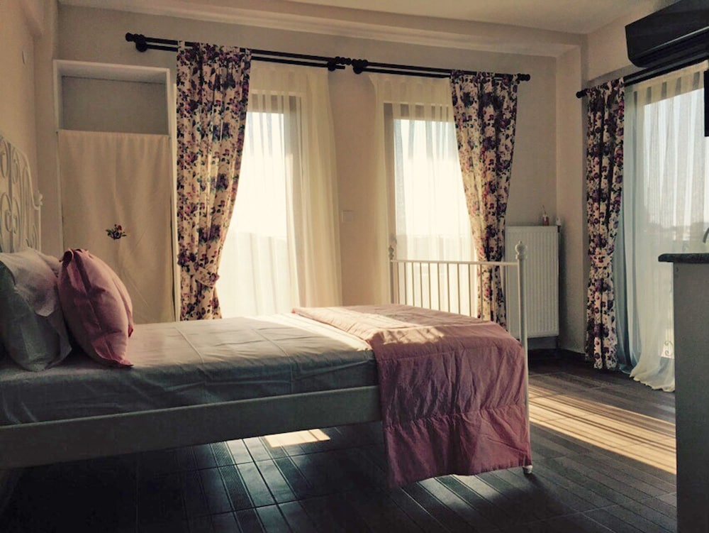 Deluxe Double Room, 1 Double Bed, Sea View photo 1