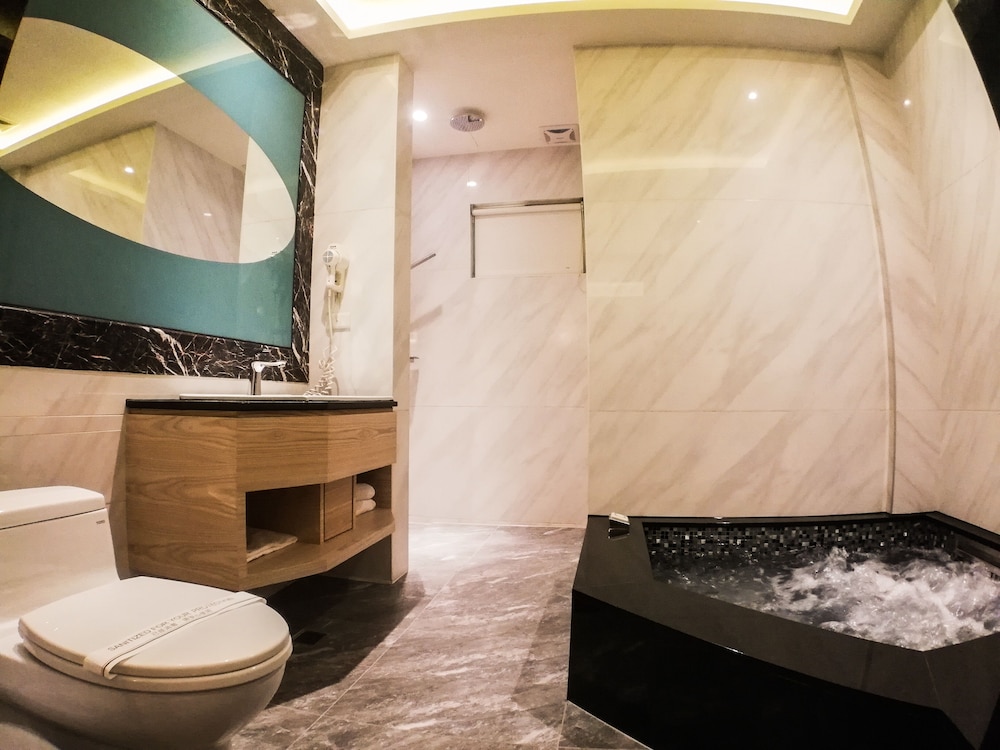 Deluxe Double Room - Photo 6