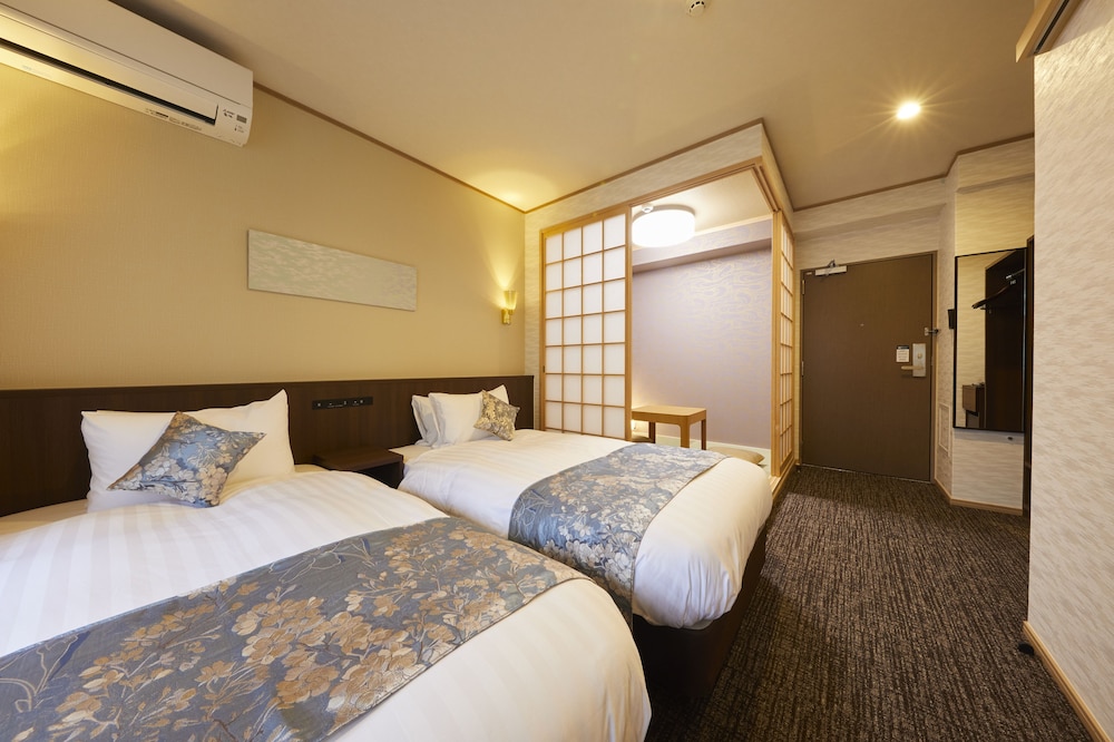 Deluxe Twin Room - Photo 1